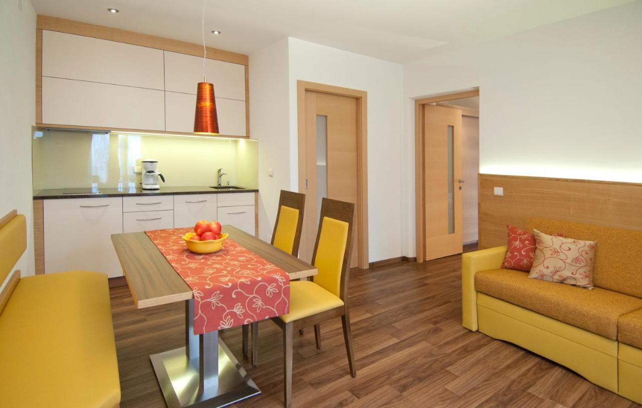 Obermaratscher Apartments Residence 拉古多 外观 照片